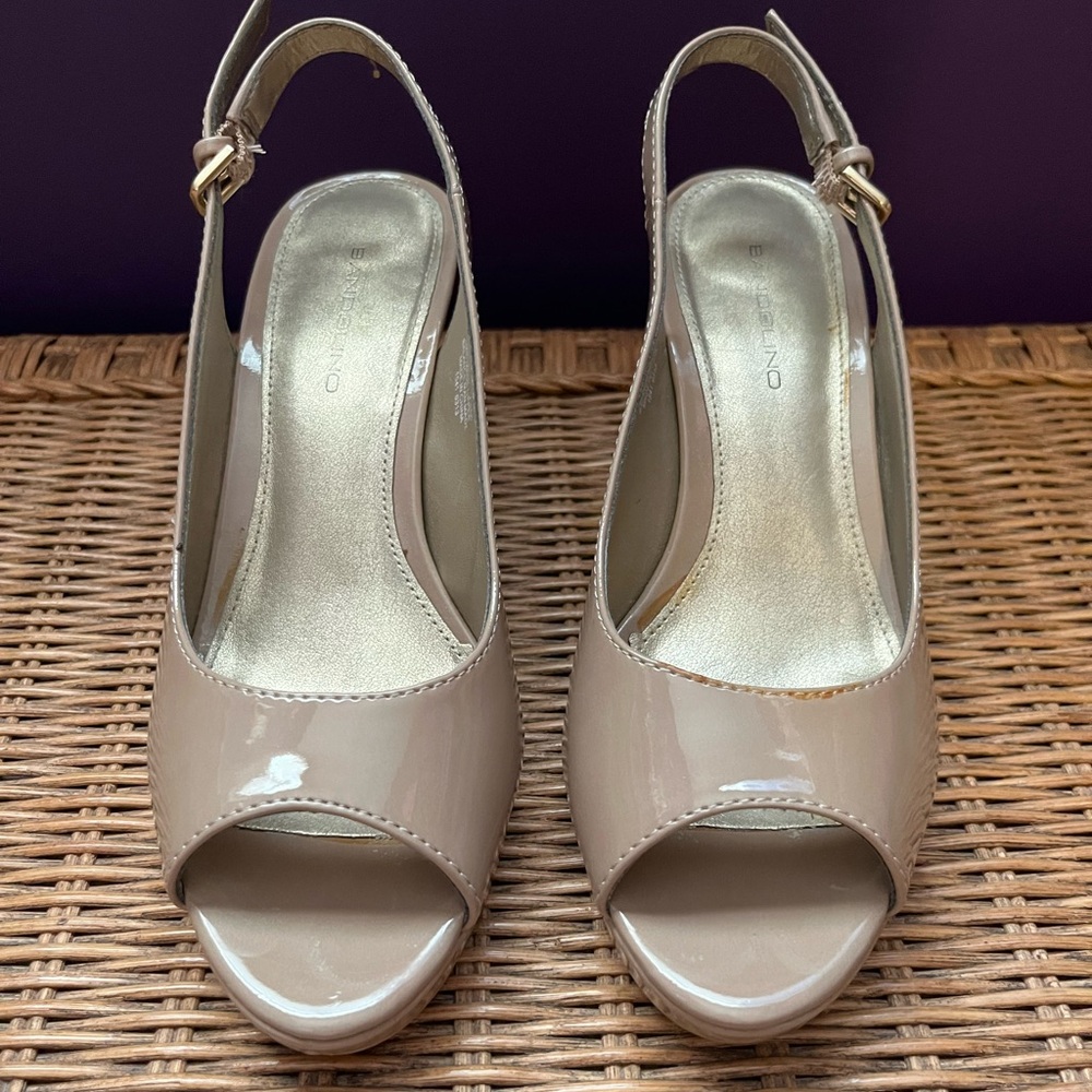 Bandolino open toe sling back heels, VGUC size 7.5